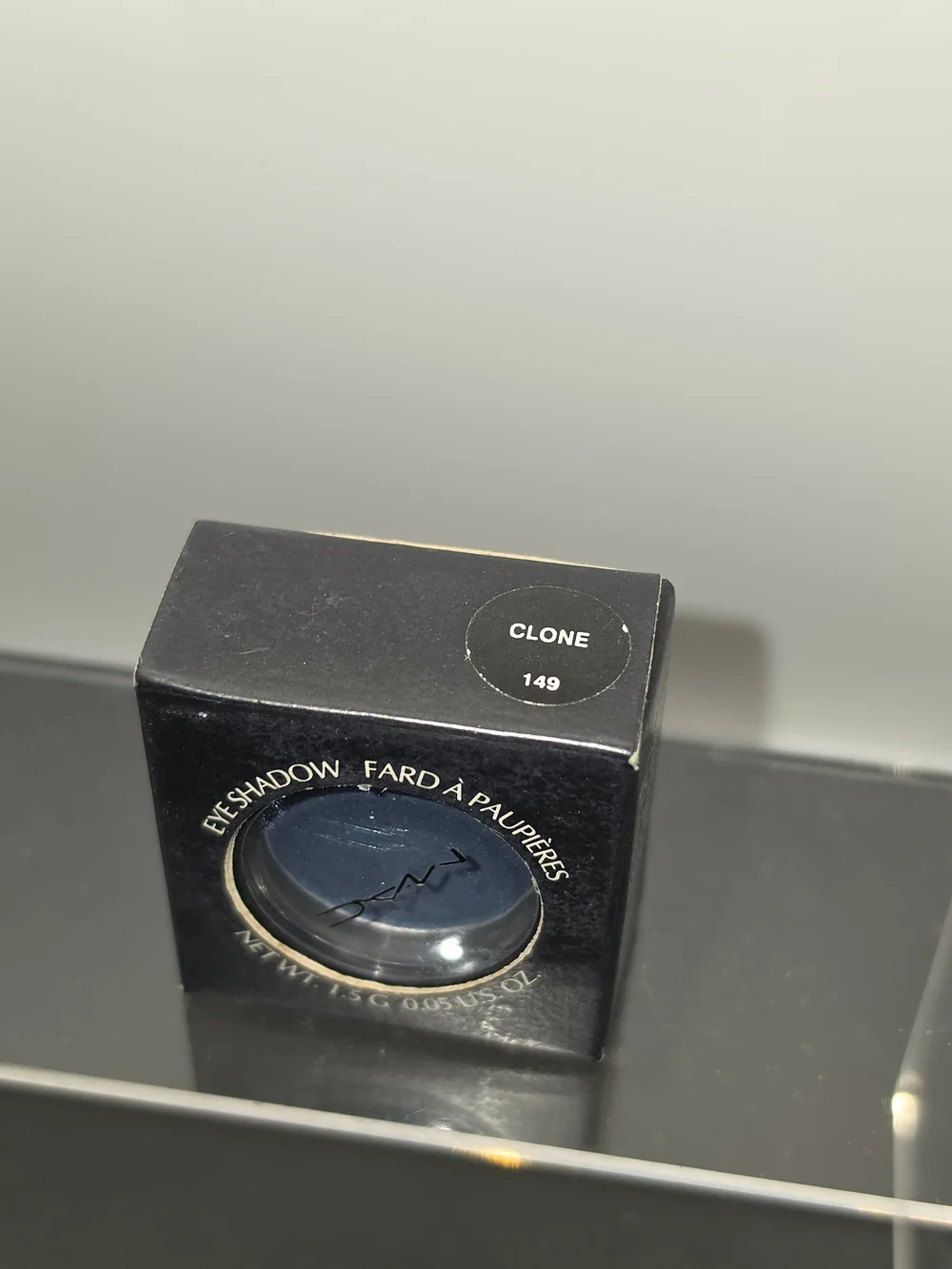 VINTAGE 1990s MAC EYESHADOW- 